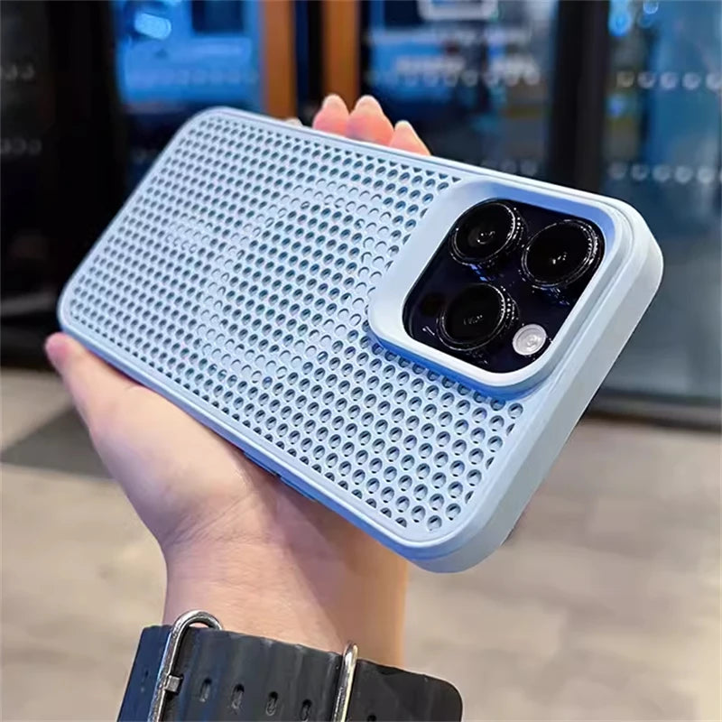 iPhone 16PM Breathable