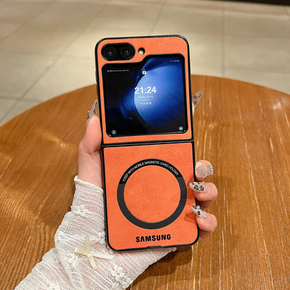 Funda con tacto de piel para Z Flip 5